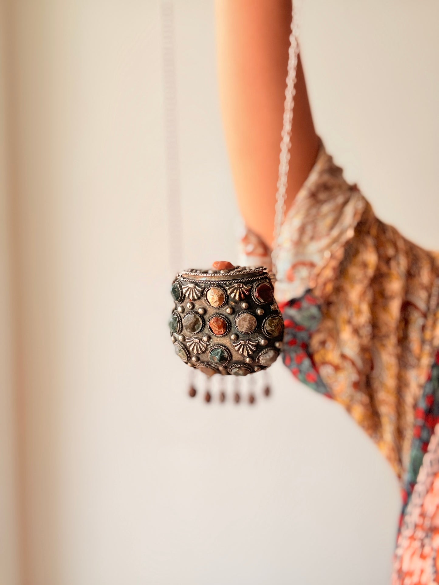 Turakmani statement Brass purse ✨