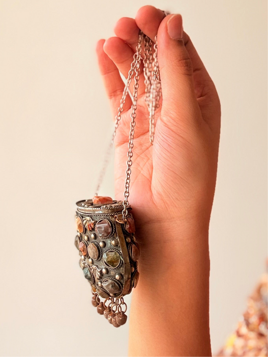 Turakmani statement Brass purse ✨