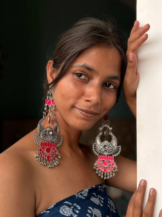 Gul Noor Statement Earings