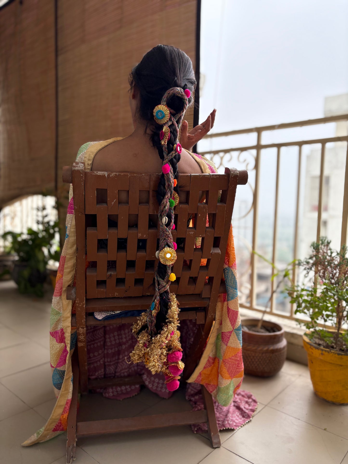 Khatti mitthi Ready to Go Parandi hairstyle