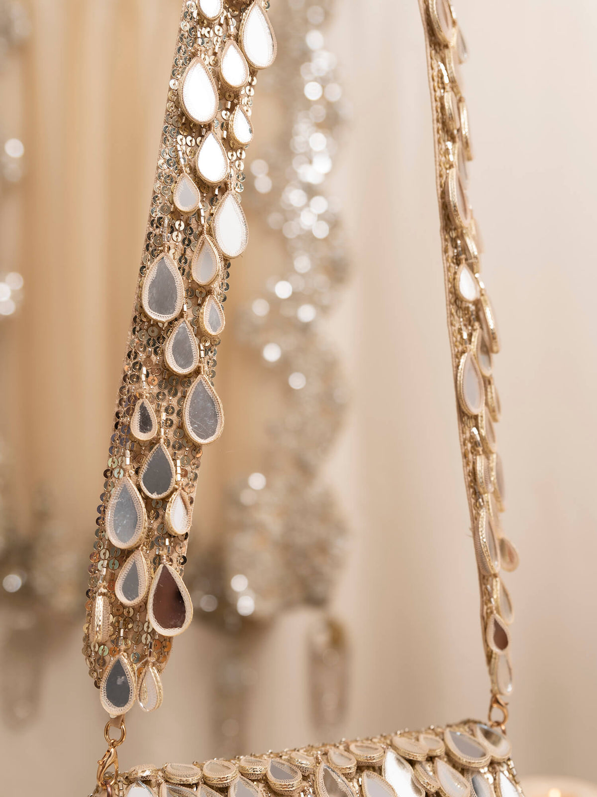 Tear drop mirror statement bag