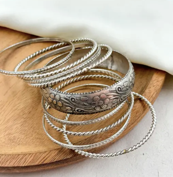 Engraved oxidised bangles