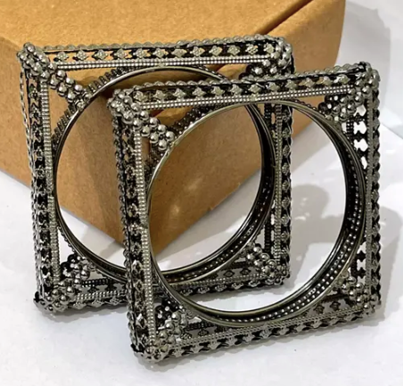 square oxidised bangles (Set of 2)