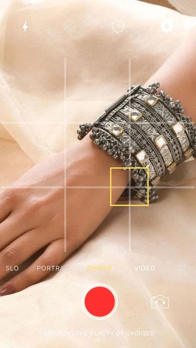 Azaira oxidised bangle