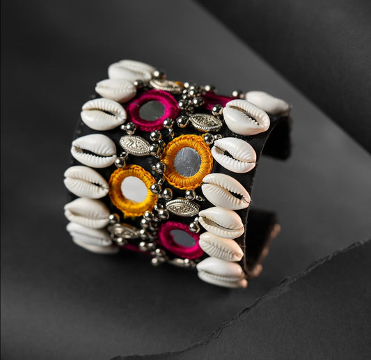 Nomad Banjara handcuff - Onesize