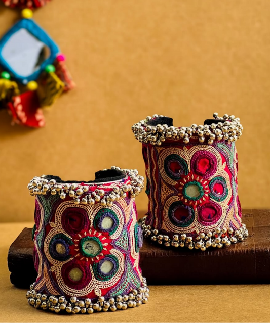 Zari clasp Cuffs - One size