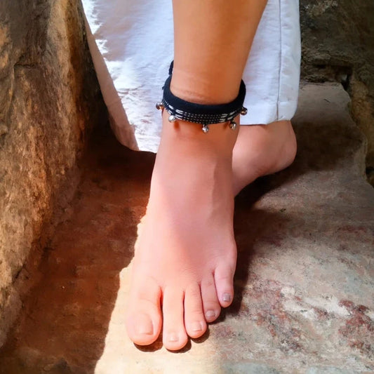 Minimalistic aesthetic Anklet
