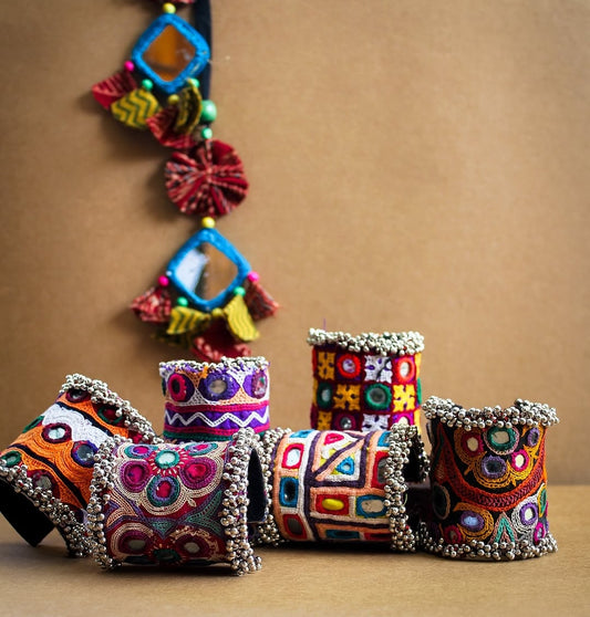 Amaya Cuffs - One size