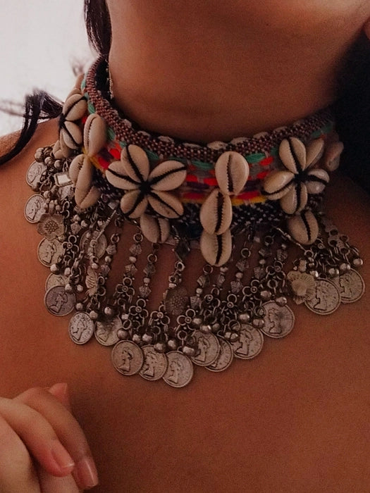 Guroor Neckpiece