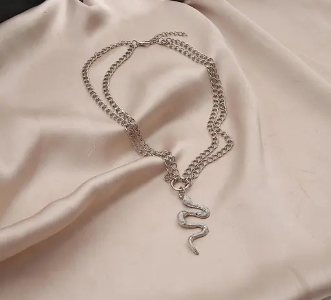 Dual layered Snake choker