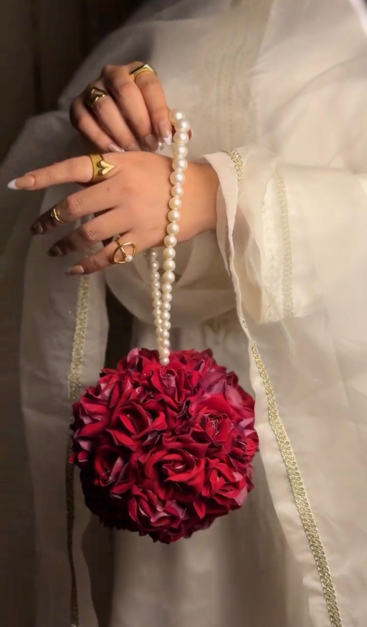 Scarlet Rose Bloom Potli