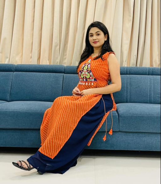 Ruhani thread kurti