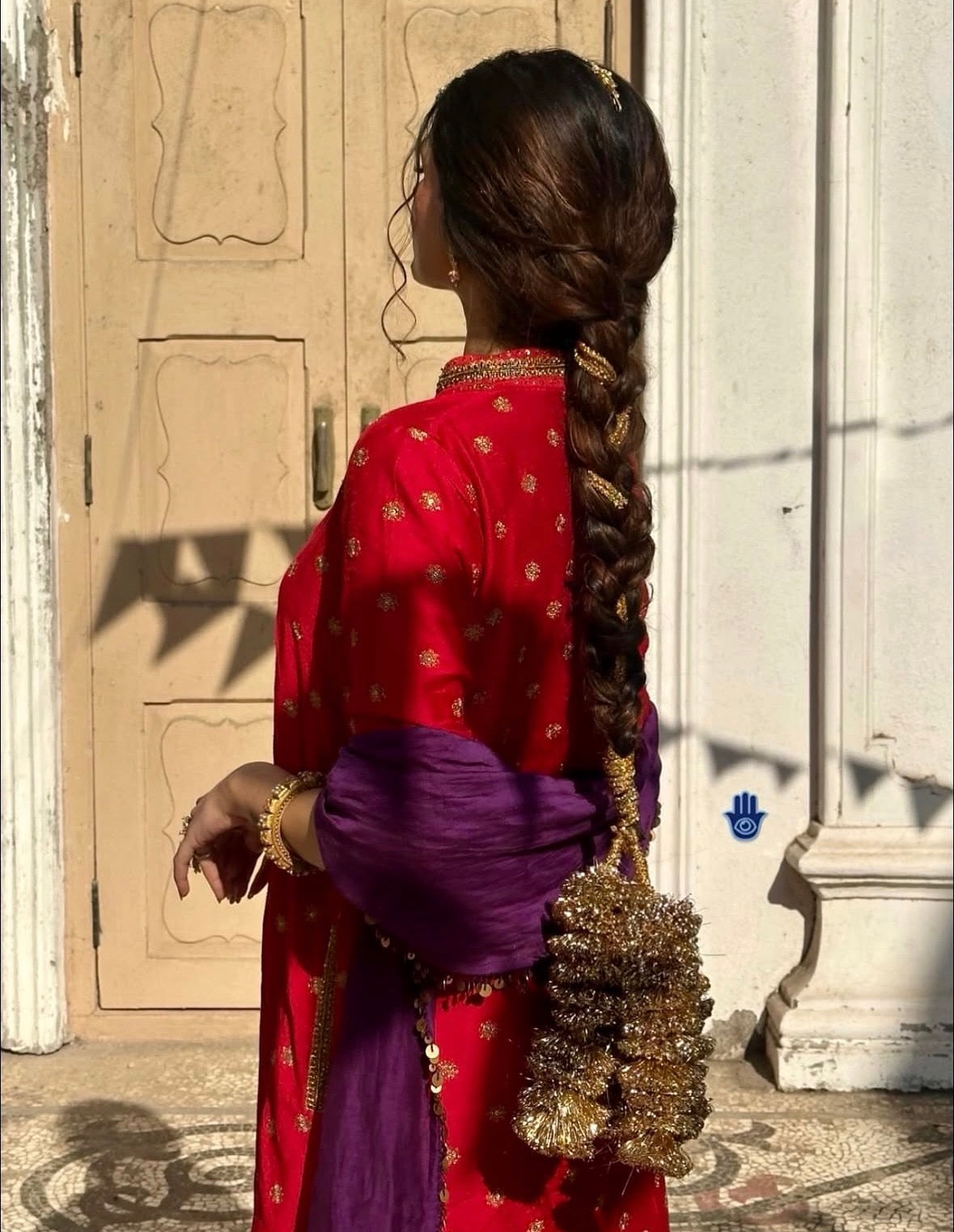 zar Sunehri Parandi