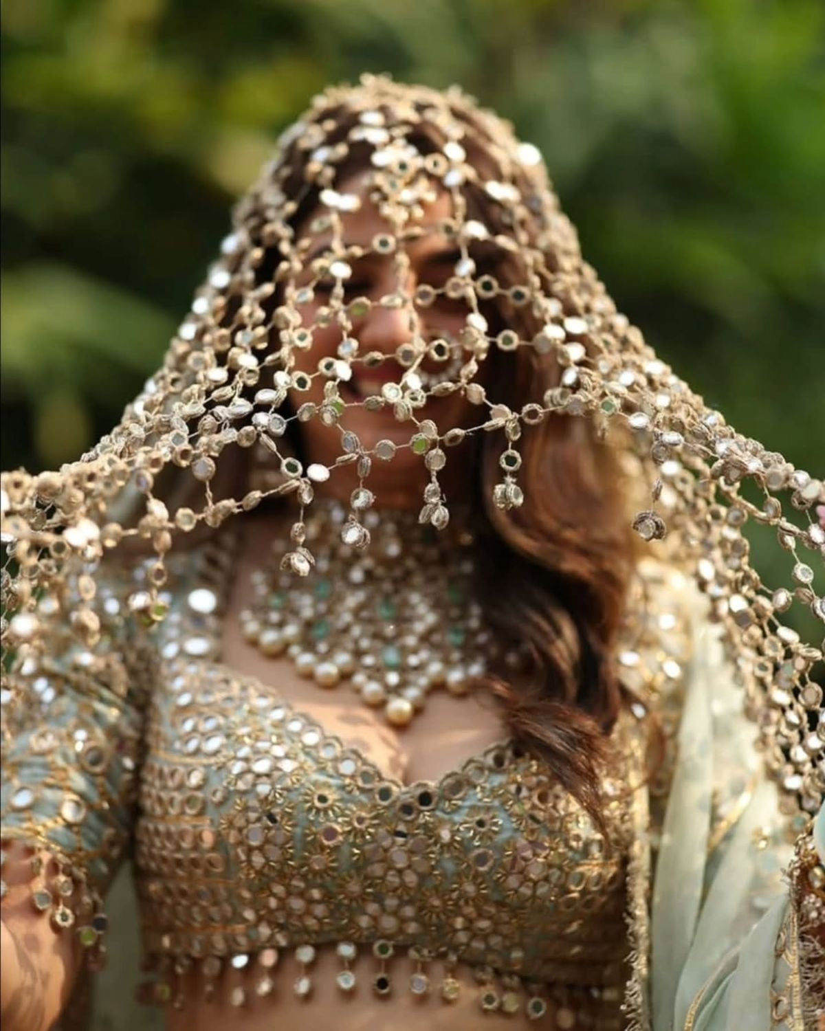 Mirror Poshida Veil