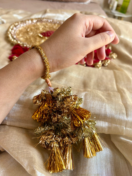 Zar Lumba Rakhi