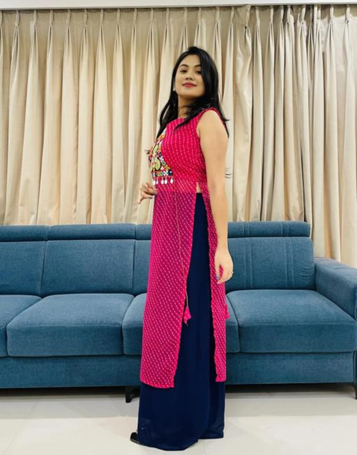 Ruhani thread kurti