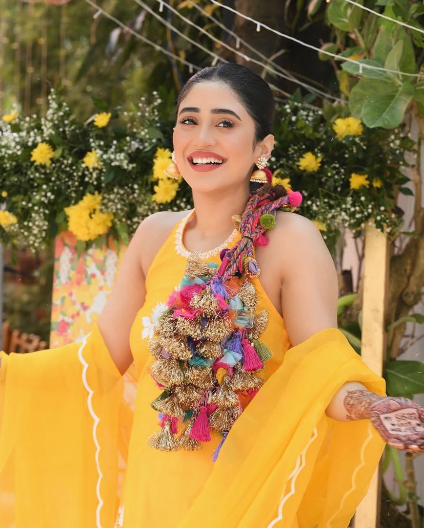 Shivangi Joshi Tikhi Imli Parandi