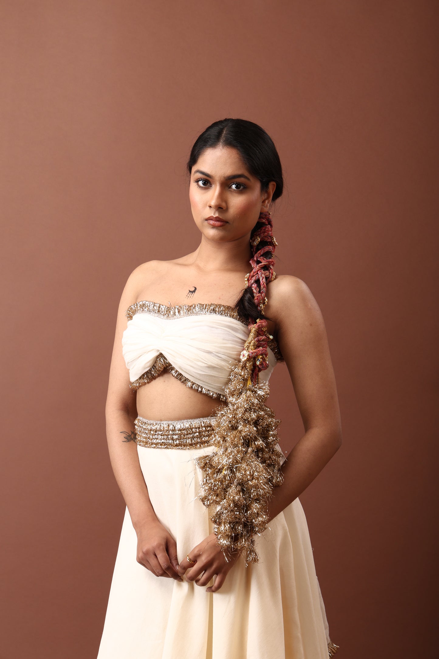 Kundan embellished Parandi