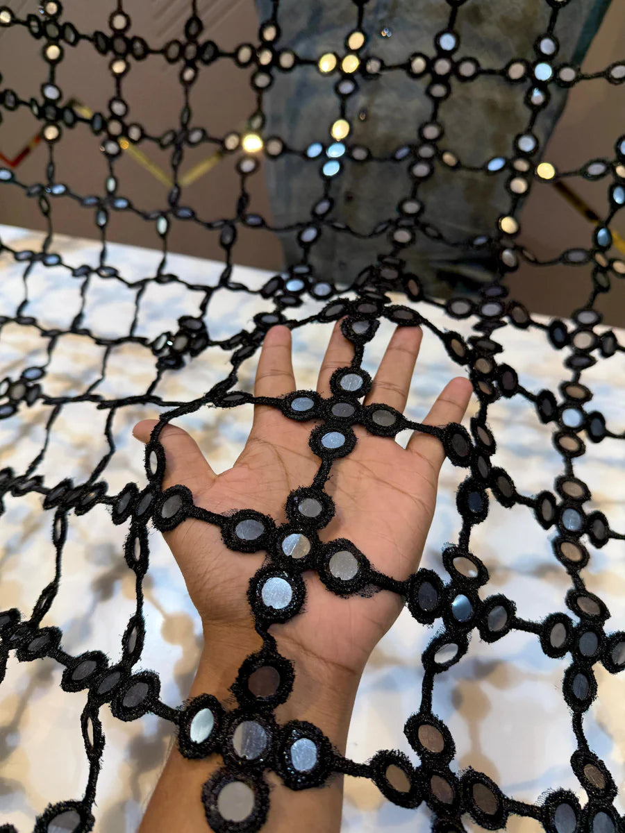 Mirror Poshida Veil - Black