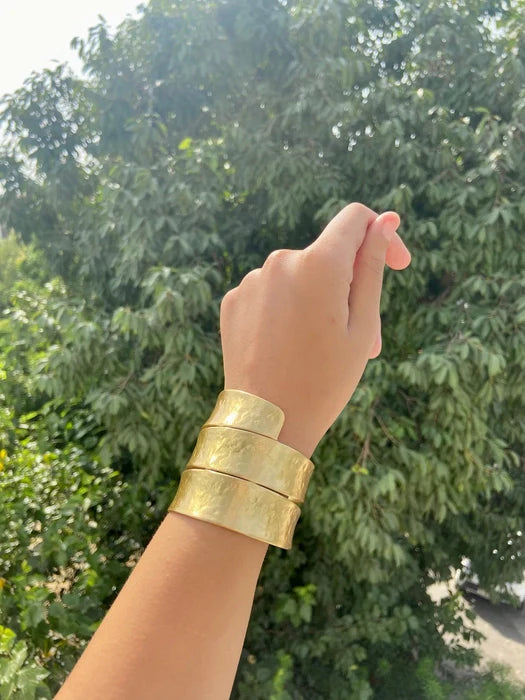 Bestseller Brass Handcuff