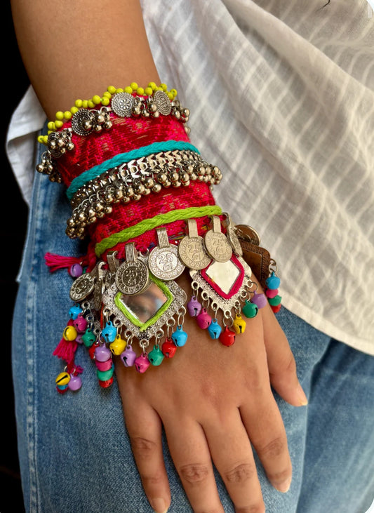 Dilbahar handcuff - One size