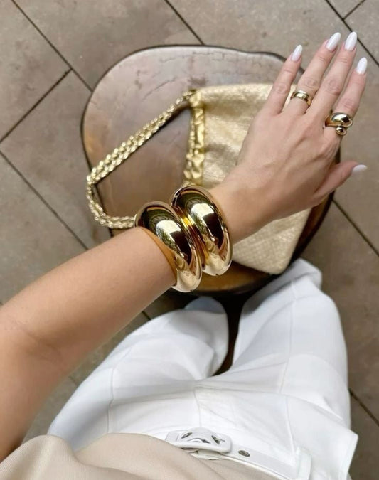 Statement shine brass bracelet